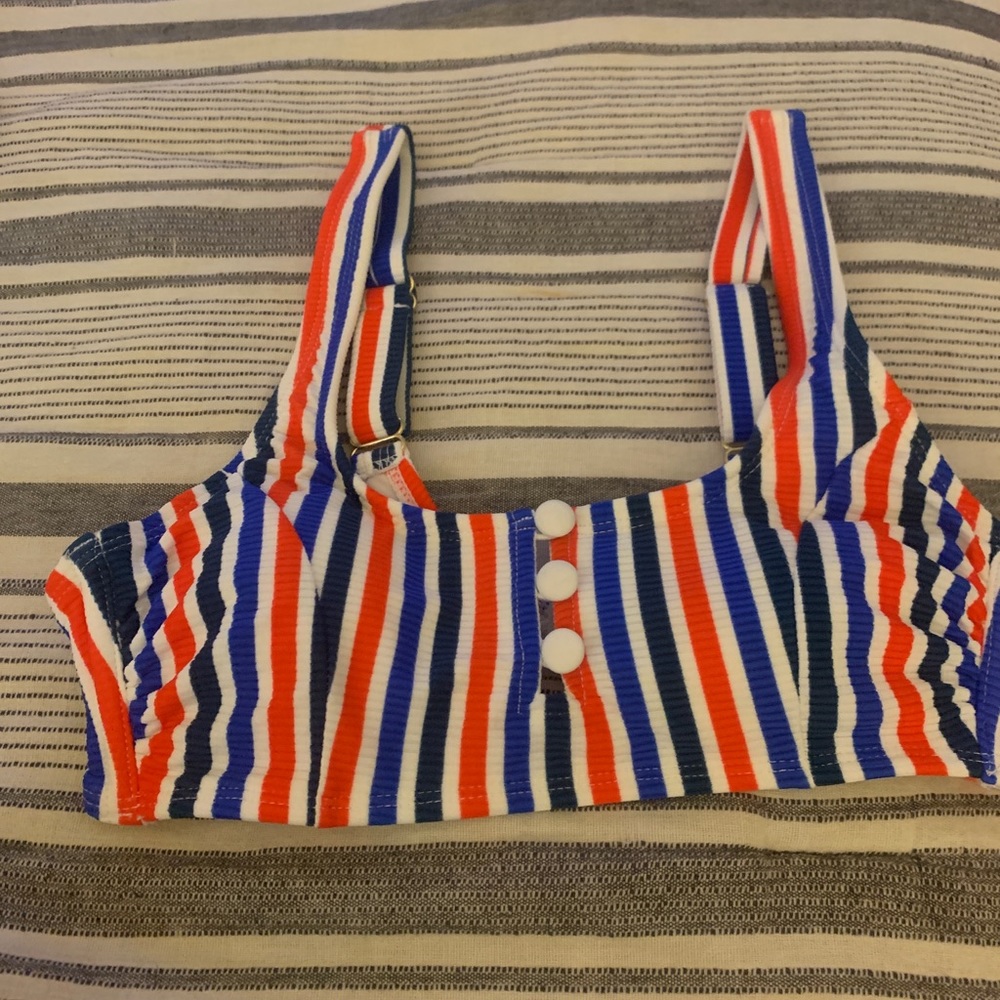 Xhilaration bikini top